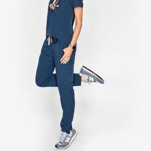 EUC Figs Limited Edition Dark Harbor Yola Skinny Scrub Pants XS